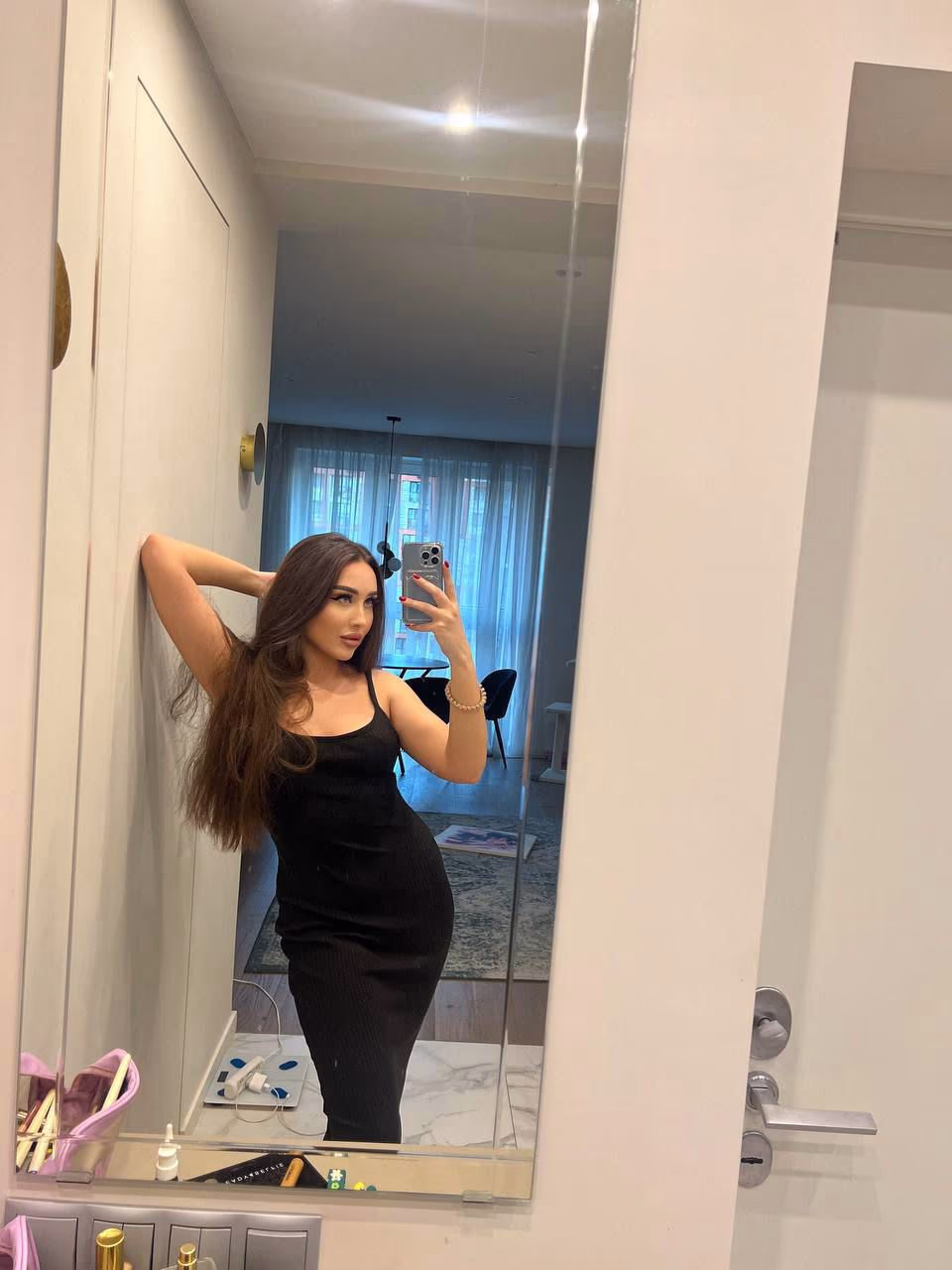 Mia