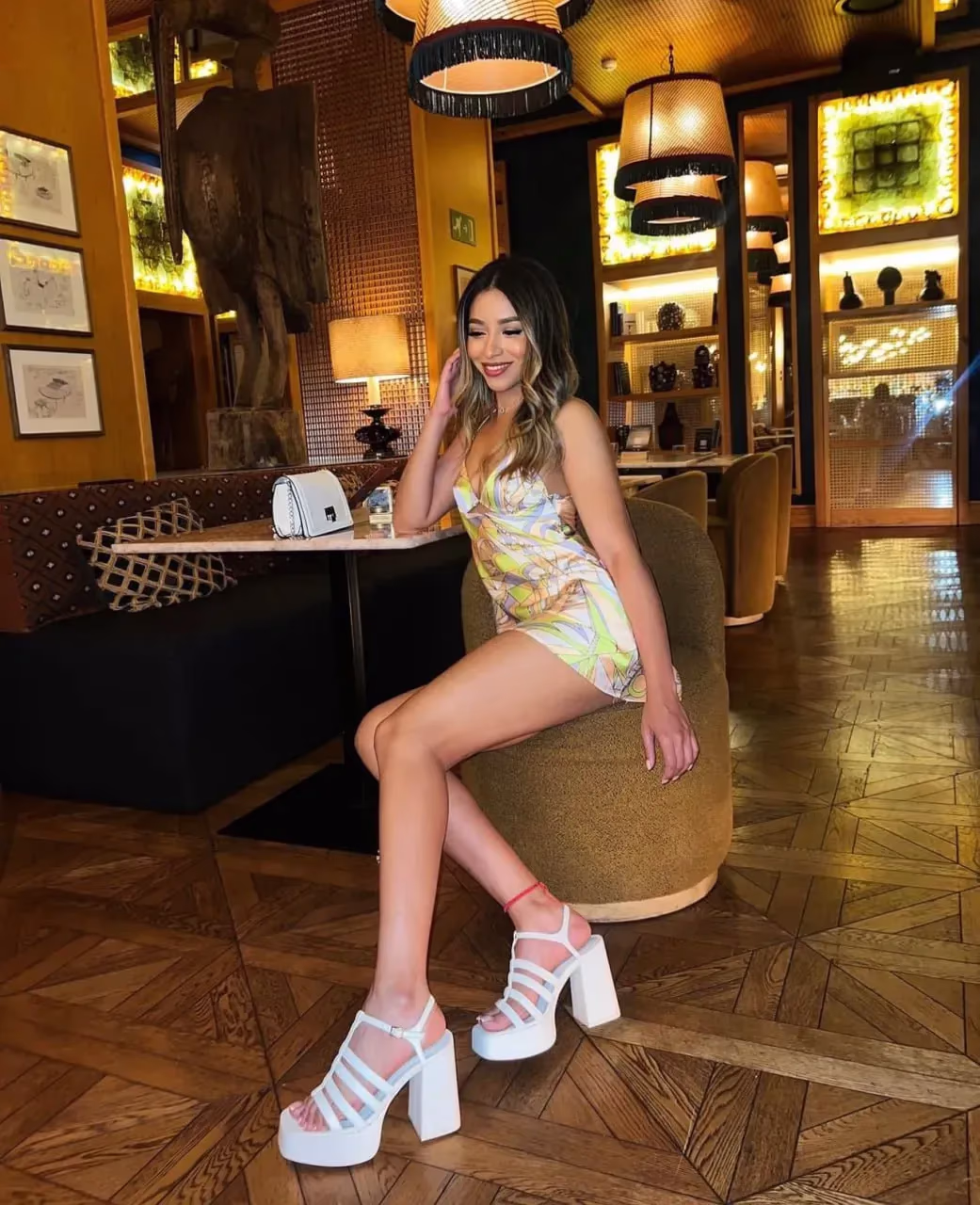 Mia